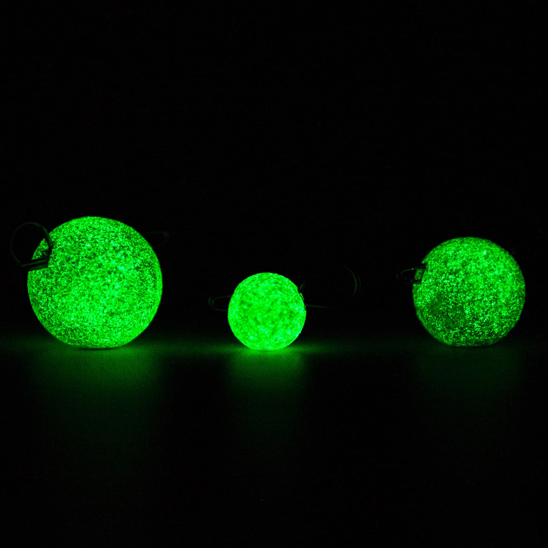 Glow clip sinker weights with removable clips for bottom-contact rigs